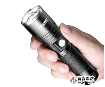 強光手電LED冷光源照明用